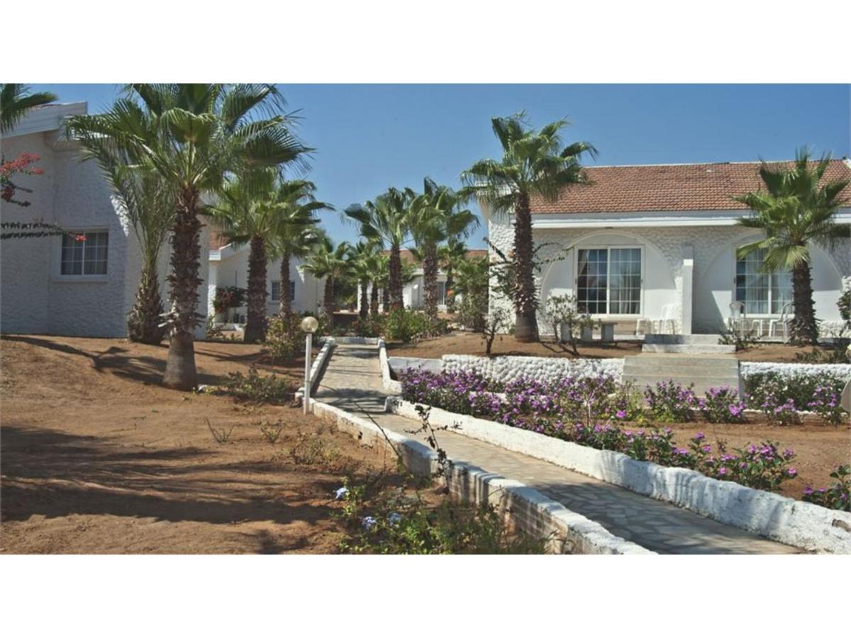 Long Beach Villas Famagusta (Northern Cyprus) Exterior photo